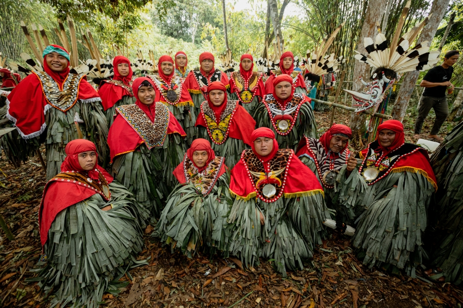 Hudoq Ritual: The Dayak Bridge Between Worlds